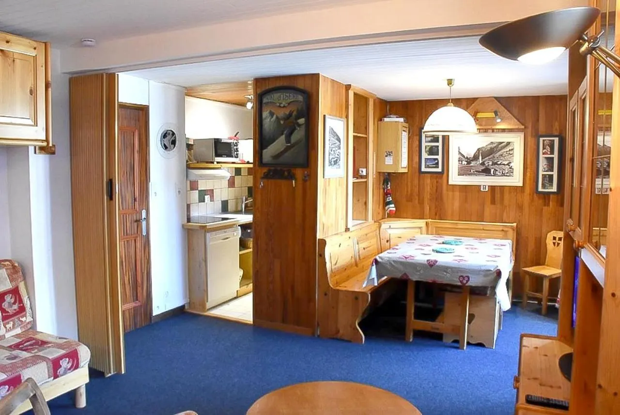 Appartement D'Une Chambre A Val D'Isere A 10 M Des Pistes Avec Vue Sur La Ville Et Wifi Apartment